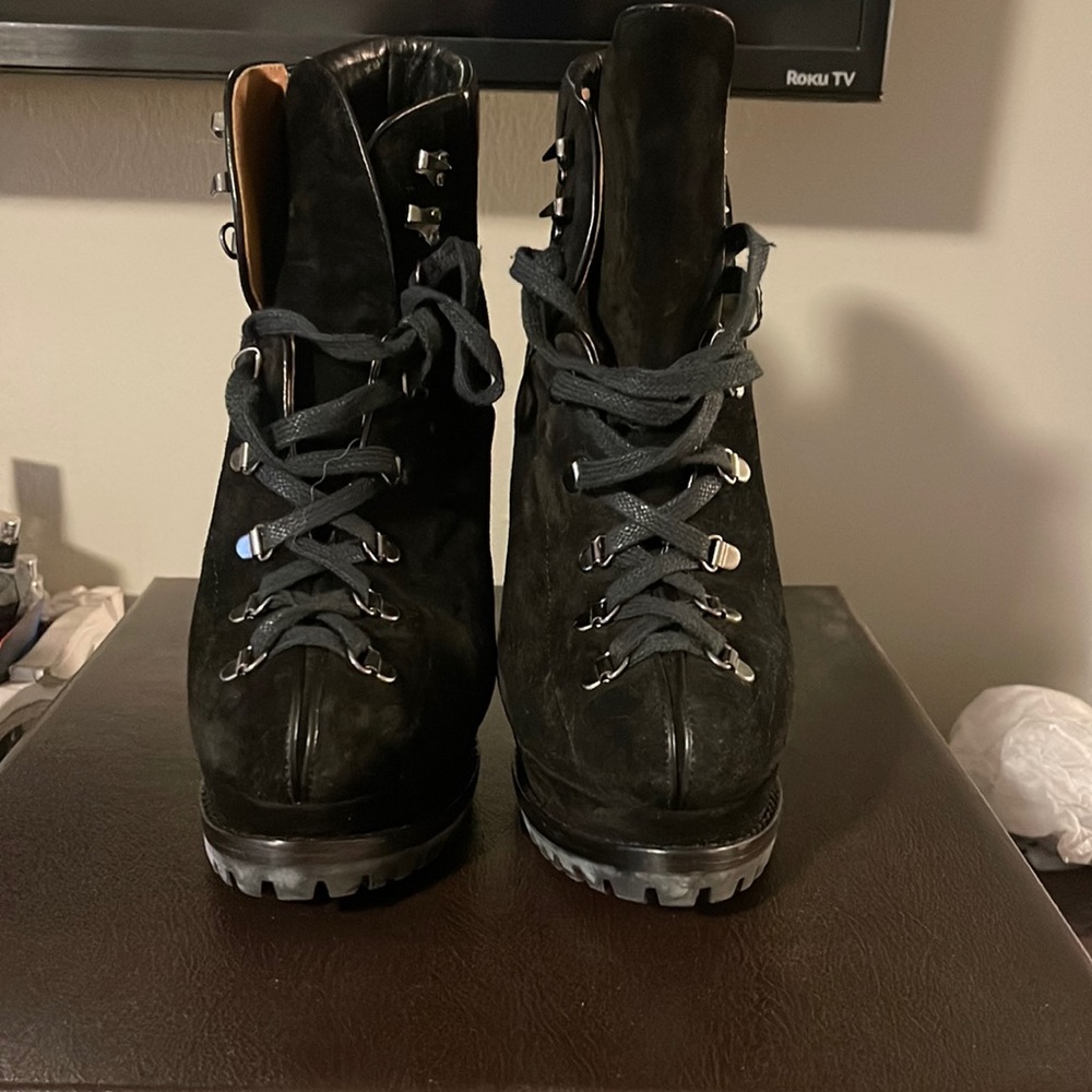 Alaia black suede platform boot size 39 EU size 8 US